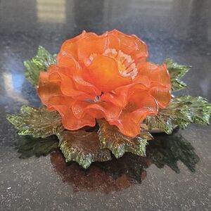 Vintage MCM Lucite Flower
